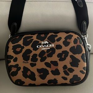 Coach 2023 LEOPARD crossbody bag